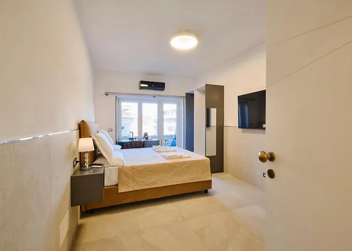 Luxury Vatican Гостевой дом 4*